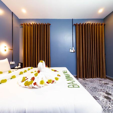 Banyan Tree Hostel Kampot Bagian luar foto